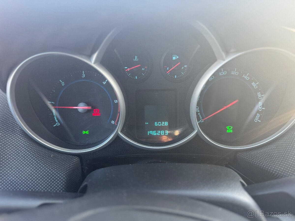 Chevrolet Cruz 2.0VCDi 163k - 10