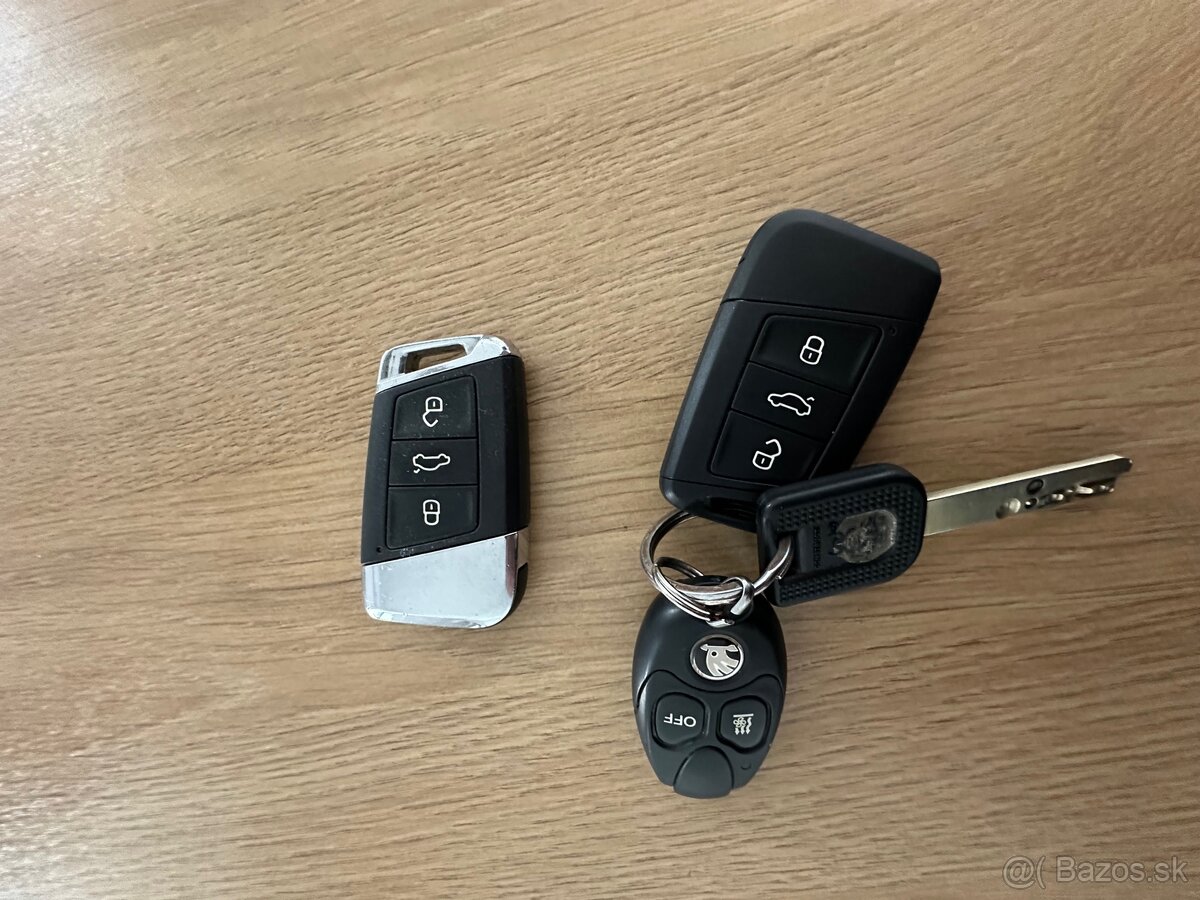 Škoda superb 3 L&K 140kw 4x4 - 10