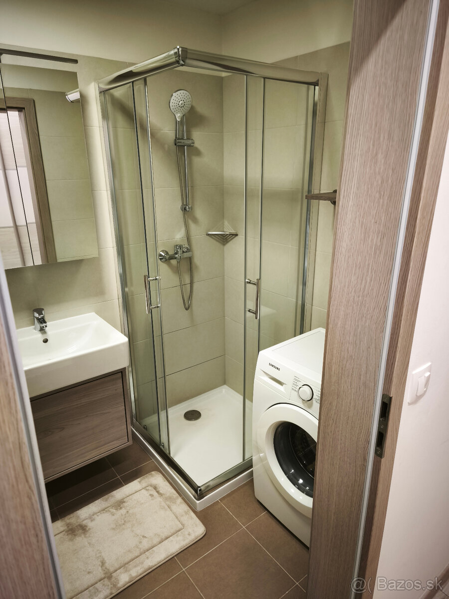 Na predaj byt v Slnečniciach - 10