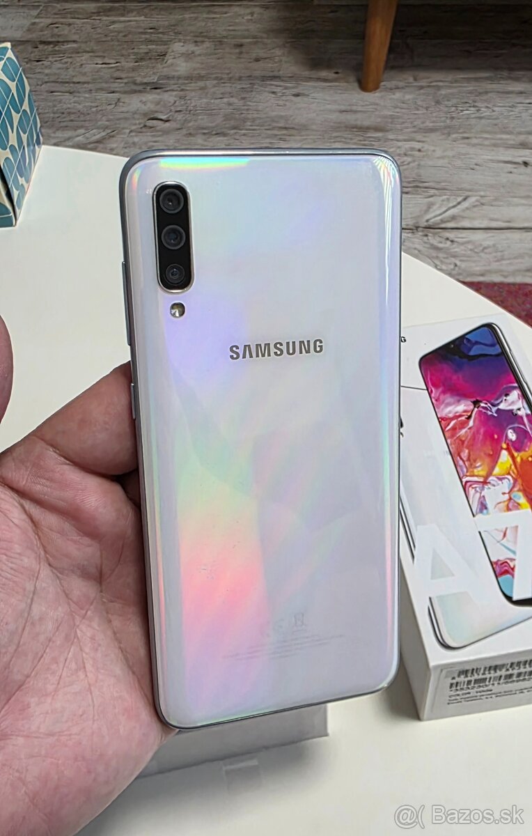 SAMSUNG A70 128GB TOP STAV + PRISL. - 10
