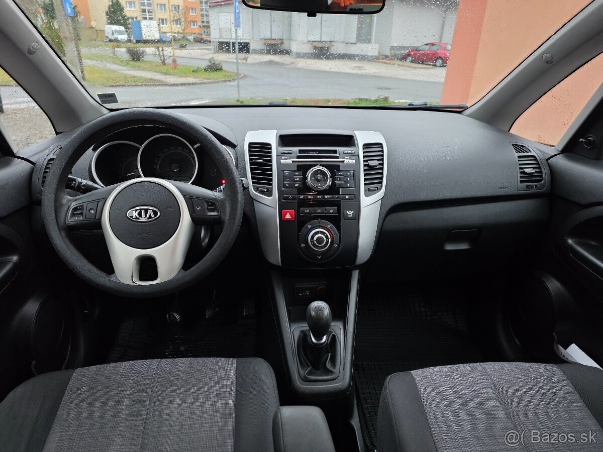 Kia Venga Exclusive 1.4 CRDi - 10