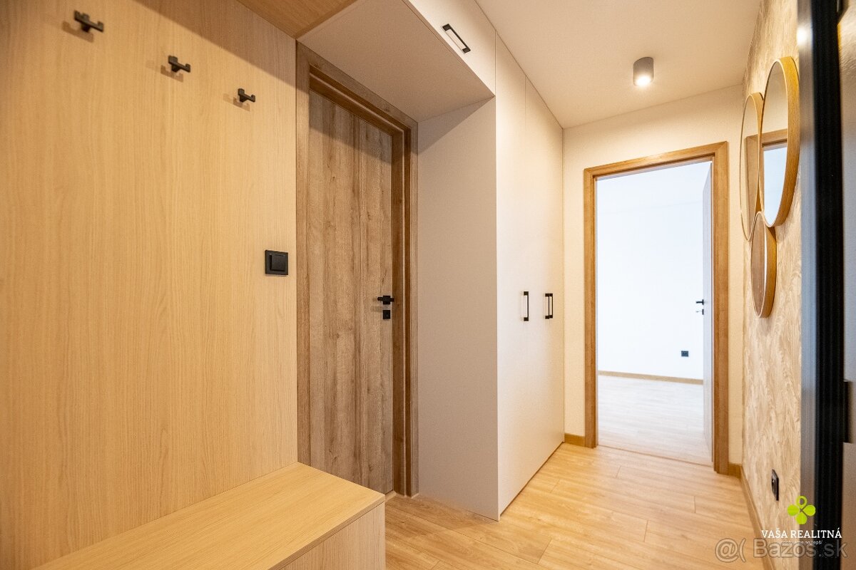 Unikátny 3-izbový byt na Starom sídlisku - 10