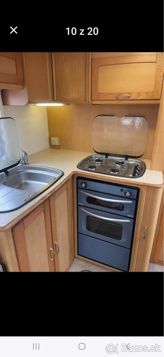 Predam karavan Corona 472 - 10