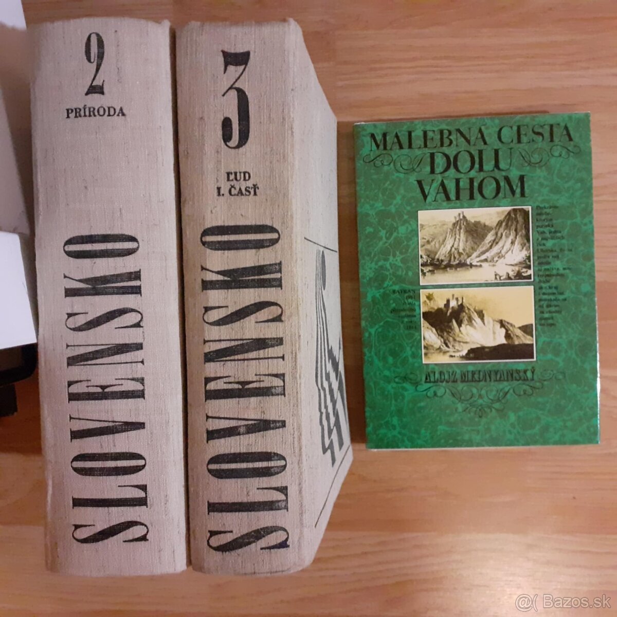 KNIHY - MESTÁ, CESTOPISY A INÉ - 10