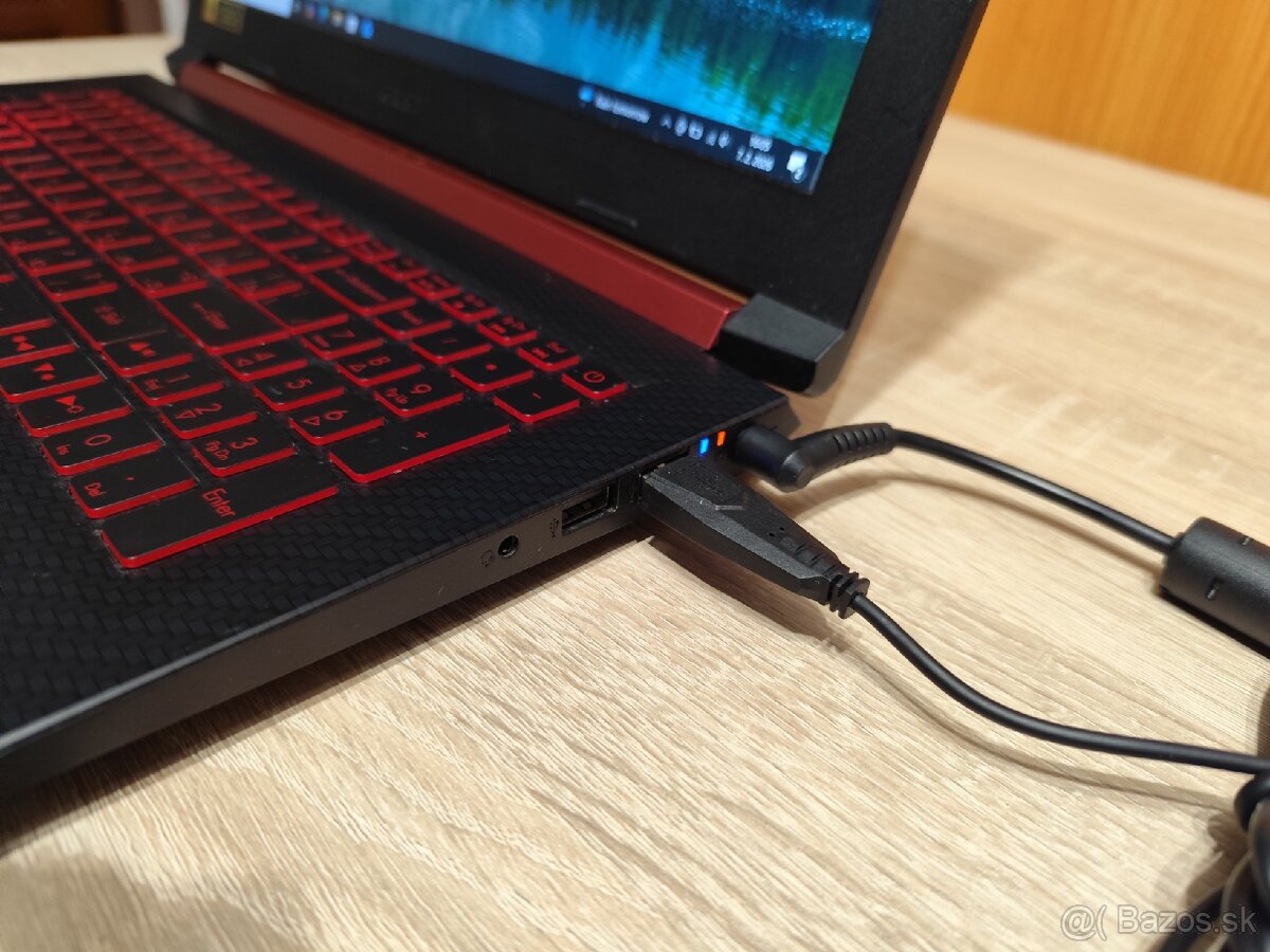 Herný notebook Acer Nitro 5 AN515-52 - 10