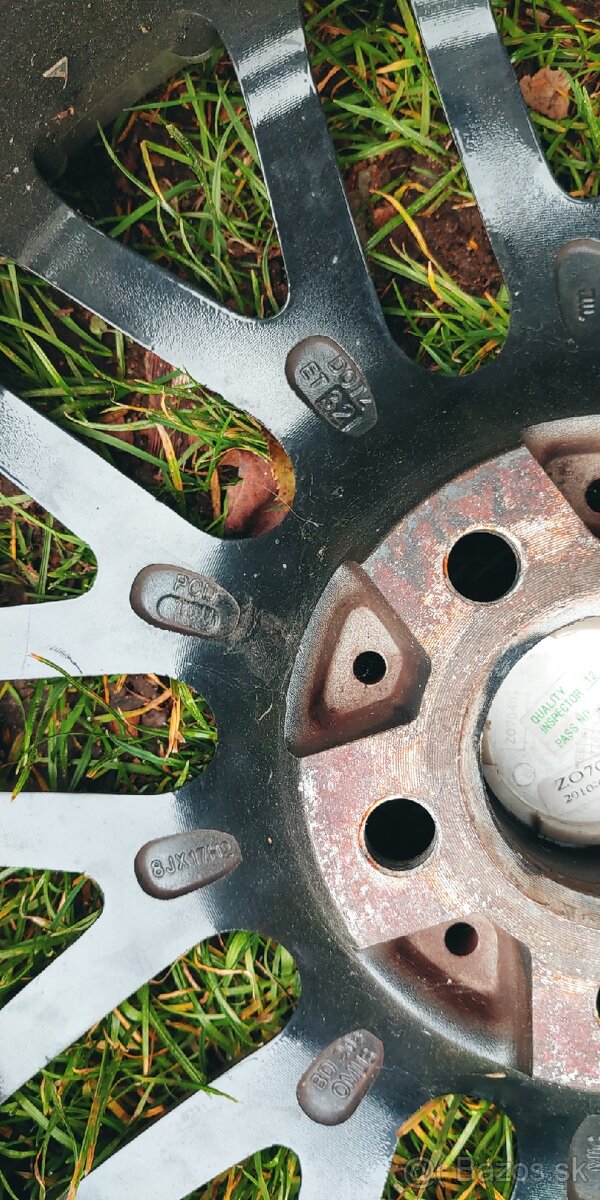 Dotz Mugello R 17 8Jx17 5x100 ET 32 - 10