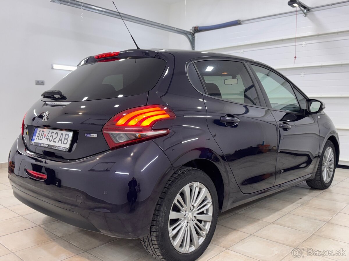 Peugeot 208 1.2 PureTech Style 2017 121 000km SK✅ - 10