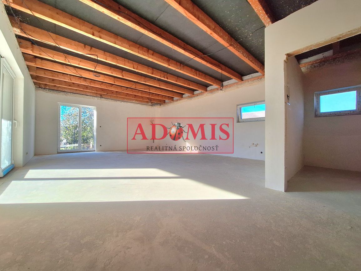 ADOMIS - Predáme bungalov Veľká Ida 160m2 + teraska 30m2, 94 - 10