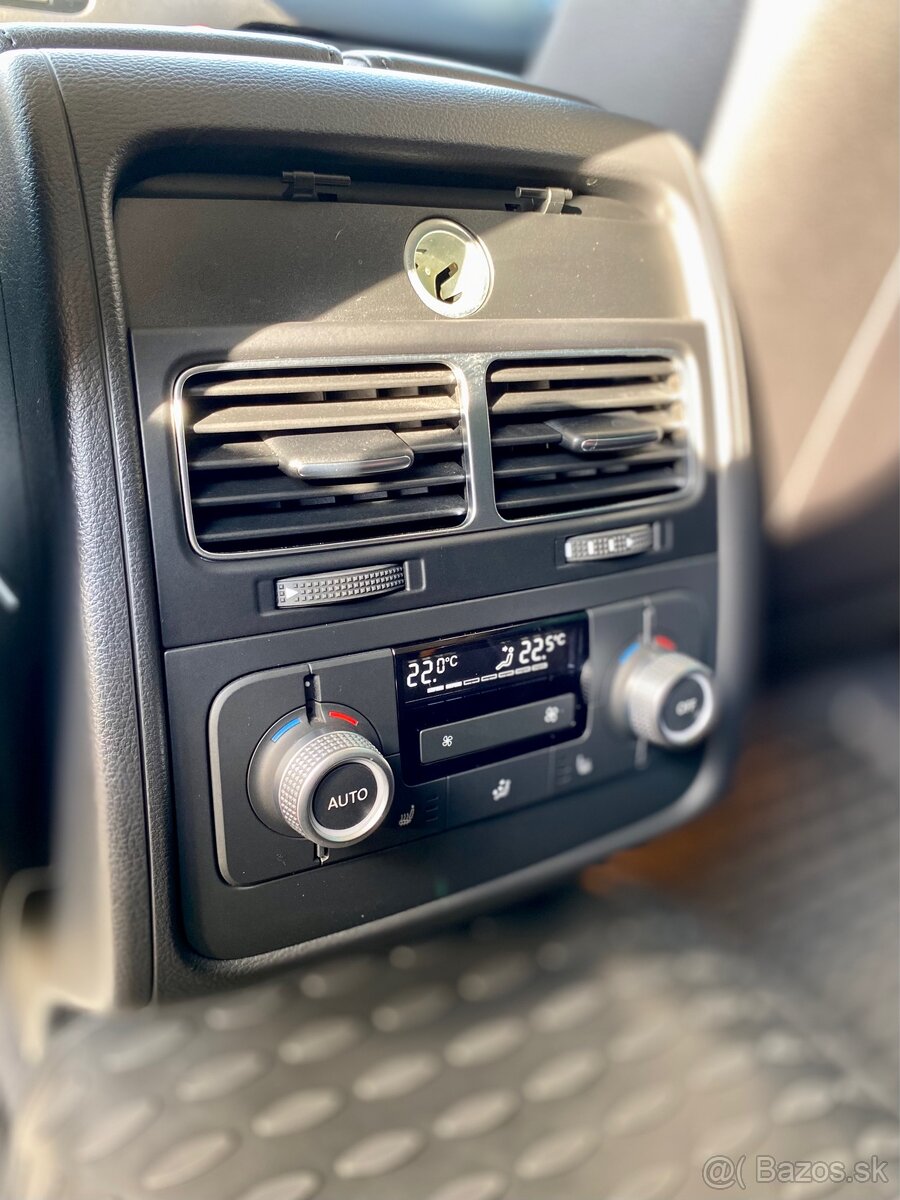 Volkswagen Touareg 3.0 TDi - 193kW - 10