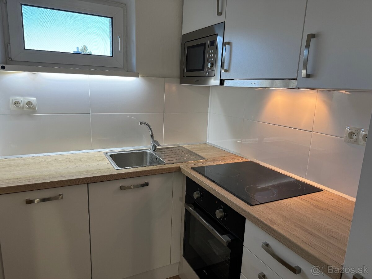 🏡 NA PREDAJ – 4-izbový byt s TERASOU, LOGGIOU, PARKOVANÍM - 10