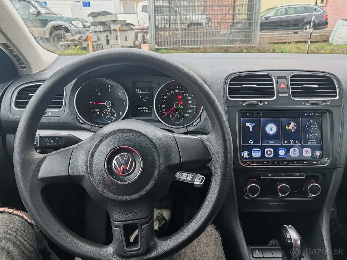 Predám VW Golf 1.6 TDI DSG - 10