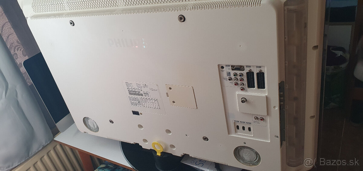 Predám LCD TV Philips 42PFL7623D/10 - 10