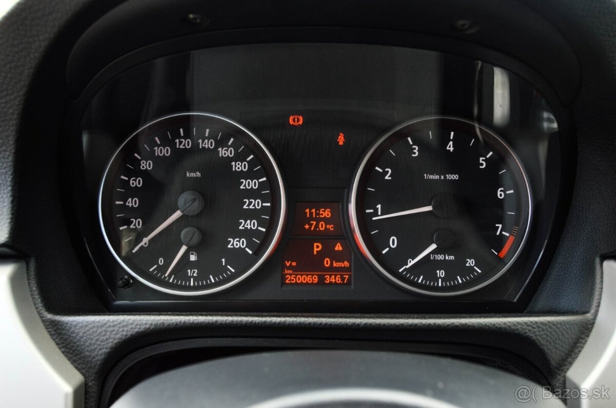 BMW E90 Rad 3 325 i A/T - 10