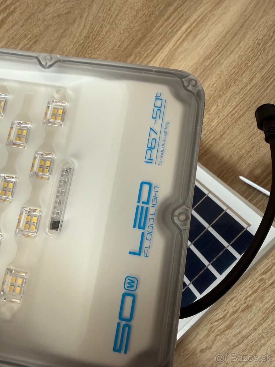 Solárna lampa Nová - 10