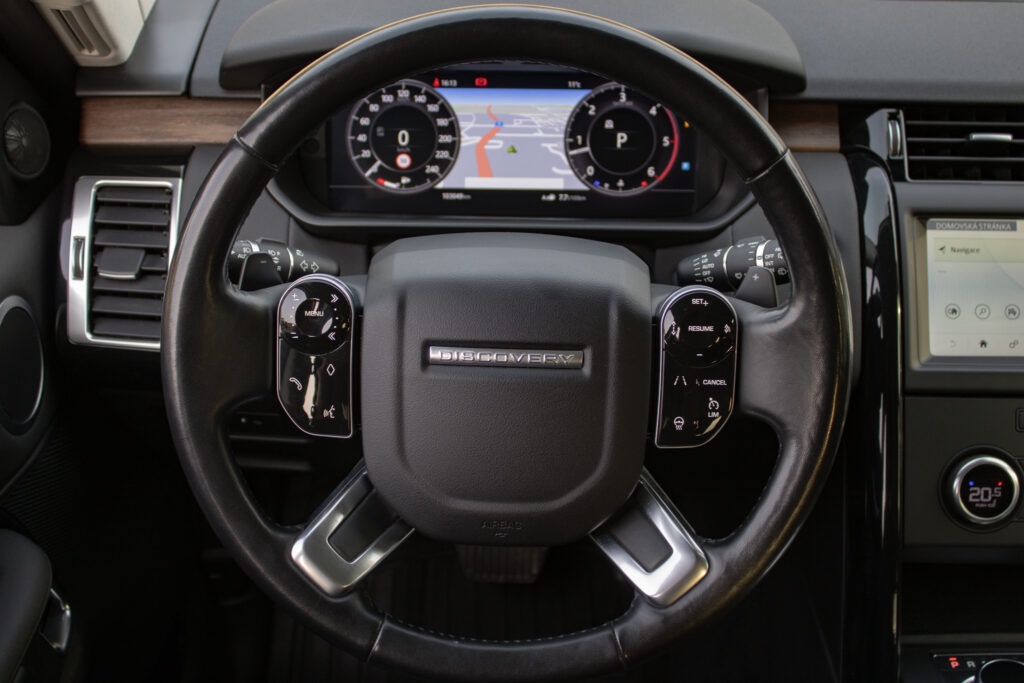 Land Rover Discovery 3.0 SDV6 SE - 10