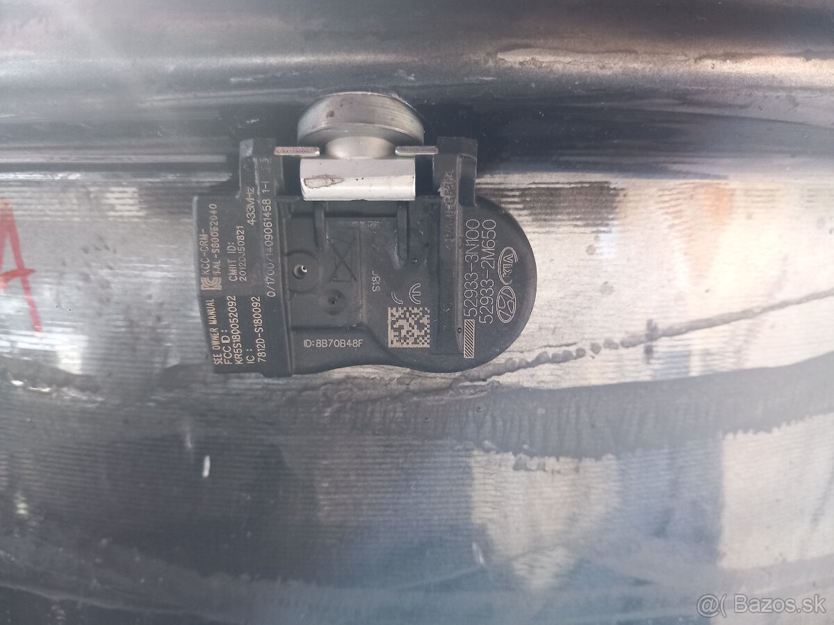 5x114.3 R19 Kia Sorento +snimace - 10