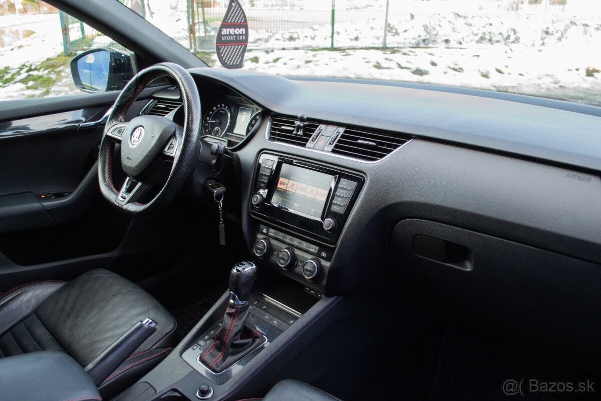 Škoda Octavia Combi 2.0 TDI DPF RS DSG - 10
