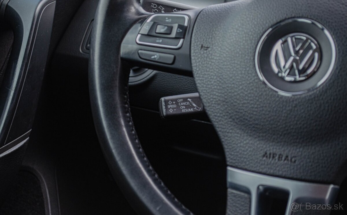 Volkswagen Passat B7 1.6 TDI Sedan - 10