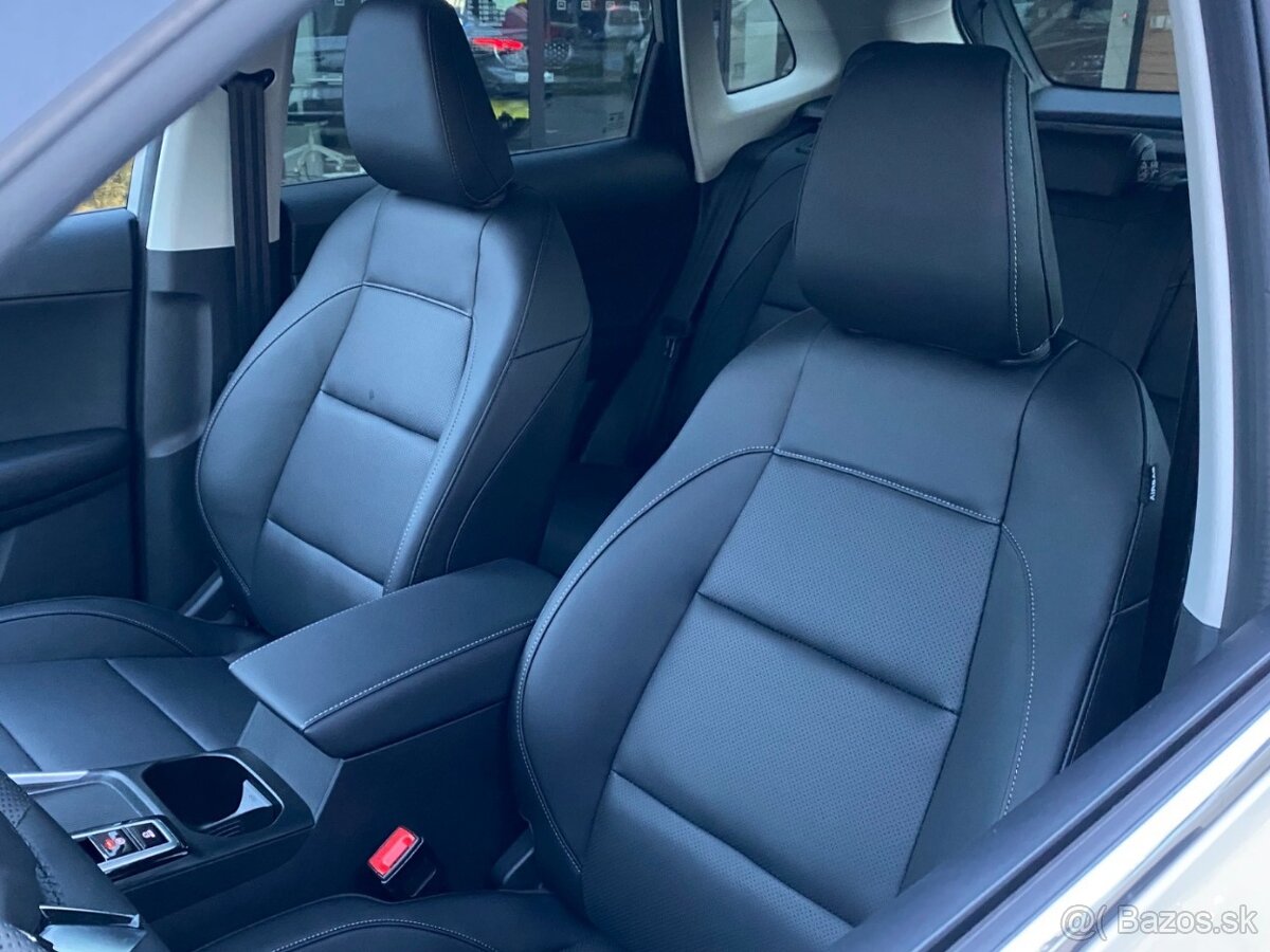 MG ZS EXCLUSIVE HEV 3/AT - 10