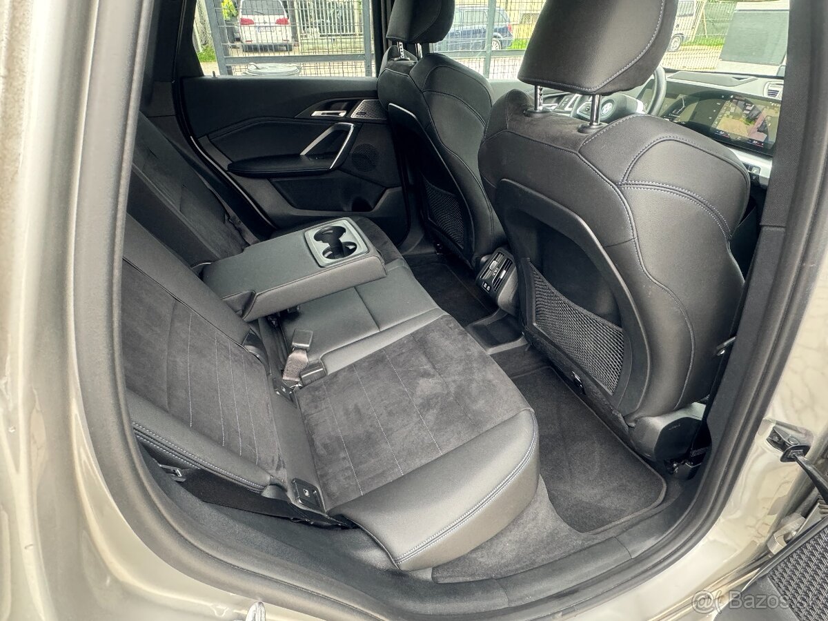 BMW iX1 xDrive30,230kw M-PACKET odpočet DPH - 10