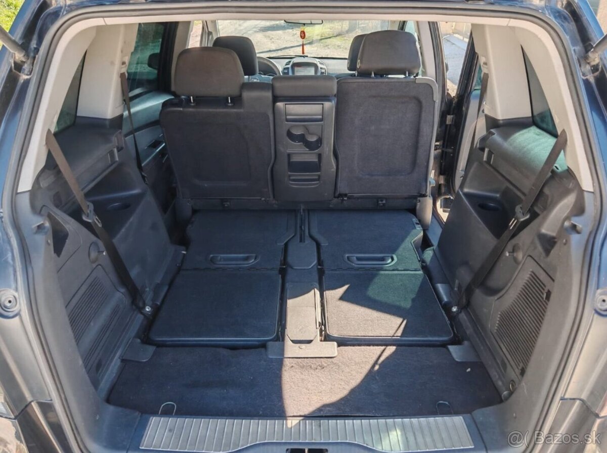 Rozpredam OPEL ZAFIRA B 2008 - 10