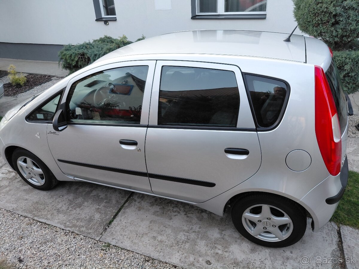 Mitsubishi Colt 1,1 i - 10