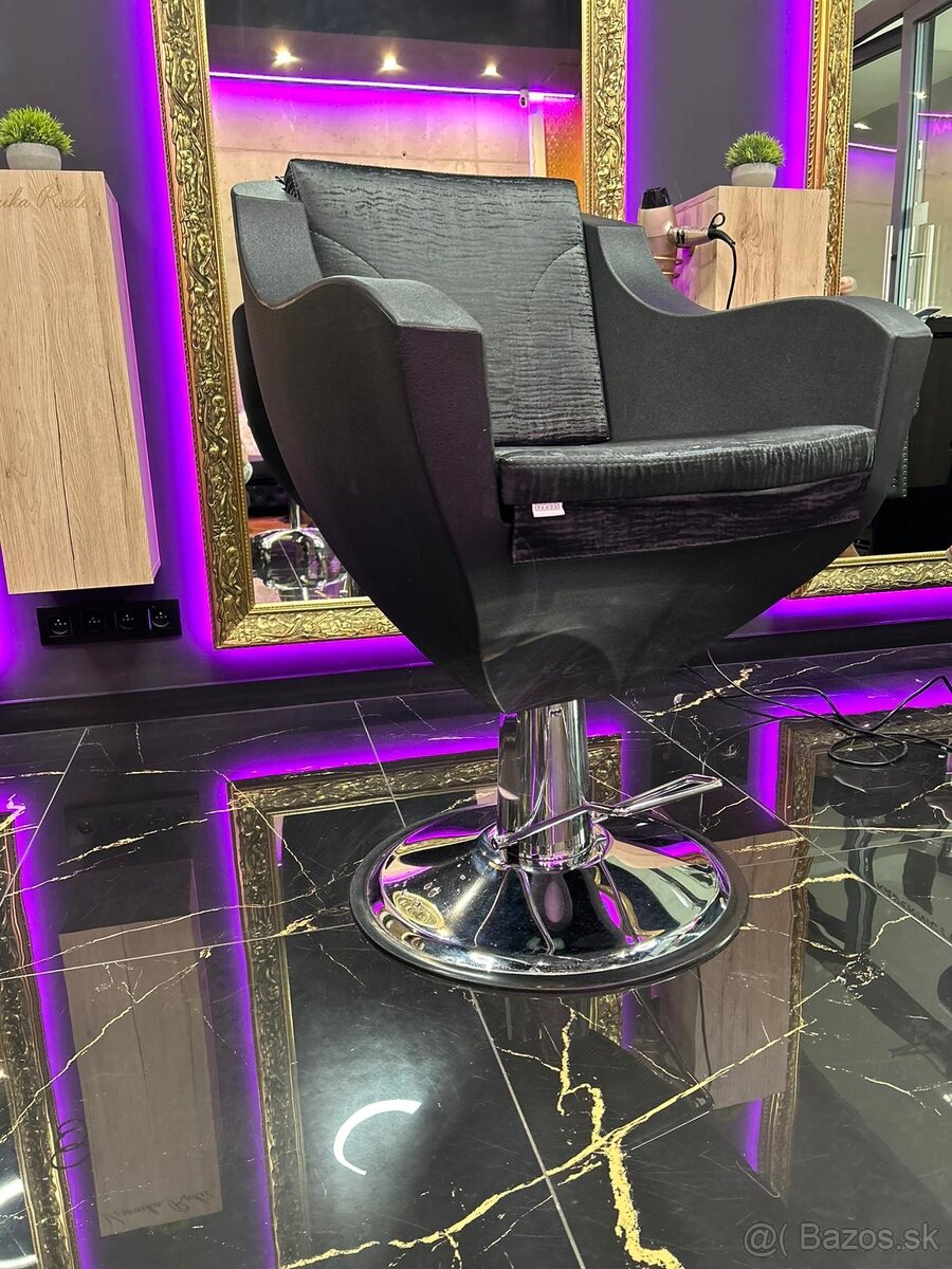 Masivne kadernicke kreslo - 10