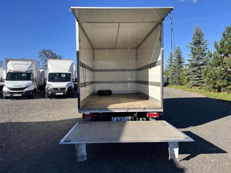 Iveco Daily 3.0,35S17,8p.,čelo ,klima,DPH - 10