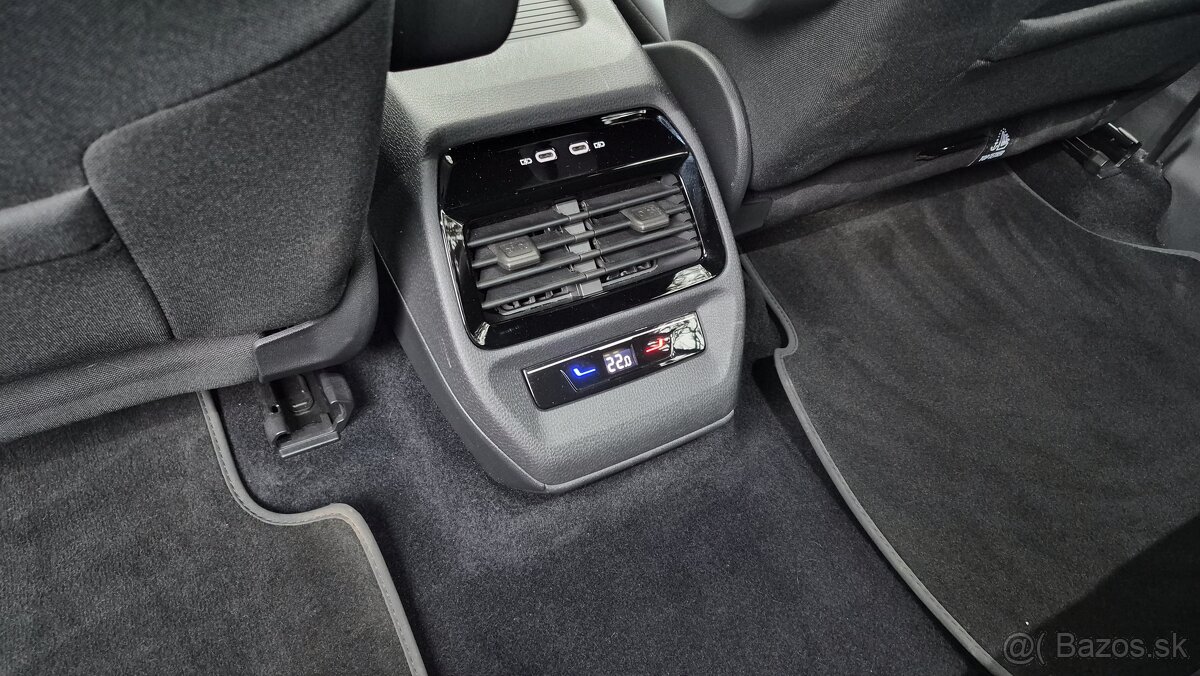 VOLKSWAGEN ID.5 GTX 4.Motion 220kW odpočet DPH - 10