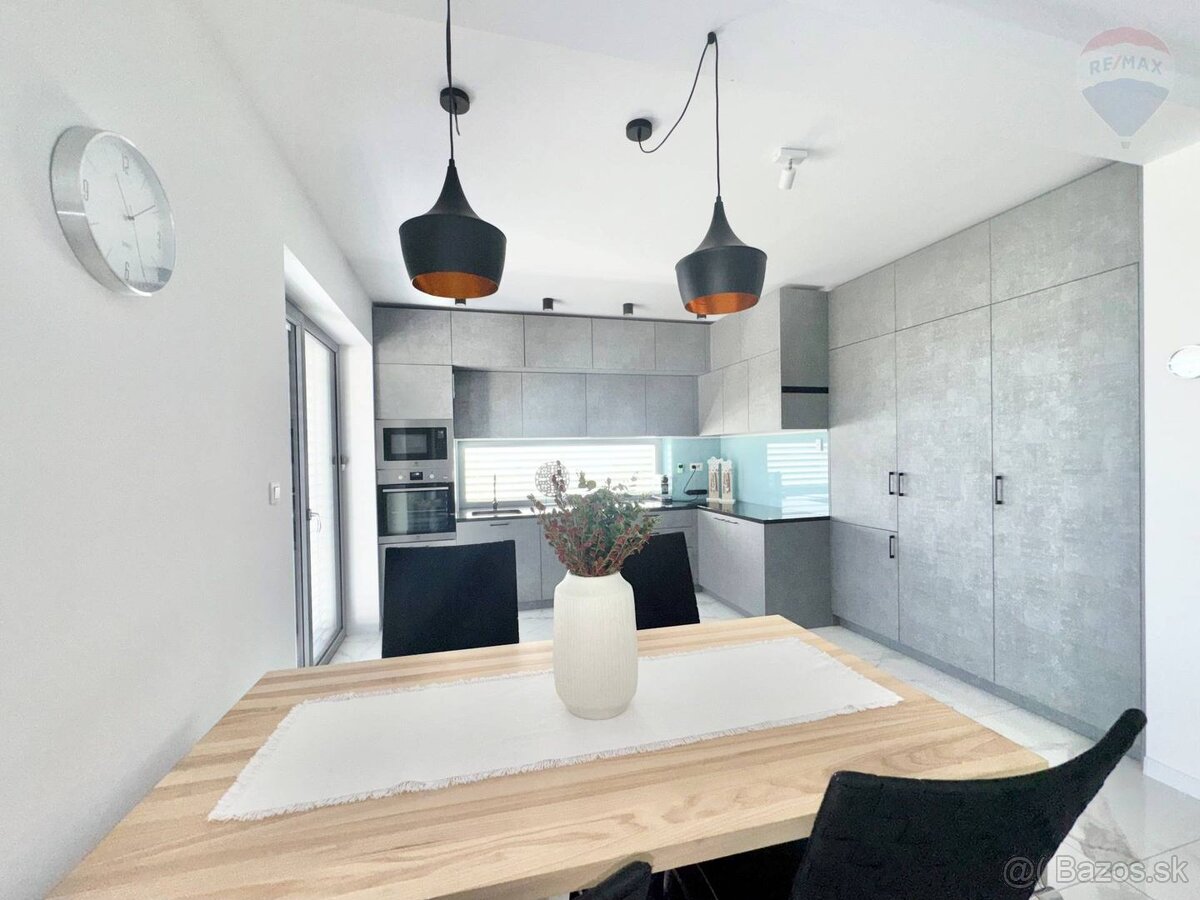 Predaj rodinného domu v Dunajskej Strede, Florida Park, 5 iz - 10