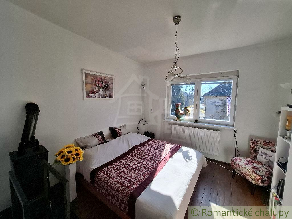 Vidiecka usadlosť s možnosťou podnikania – bývanie, agrotu - 10