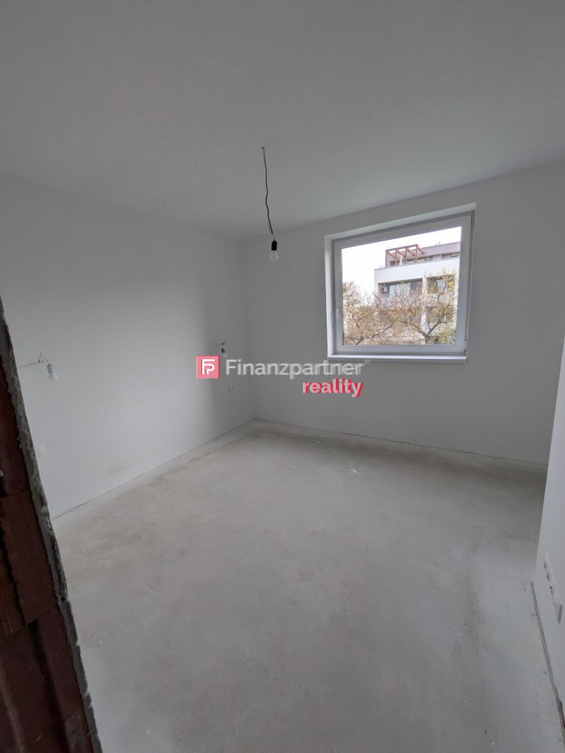 Nový trojizbový byt v samostatnom dome s rozlohou 80 m2 neďa - 10