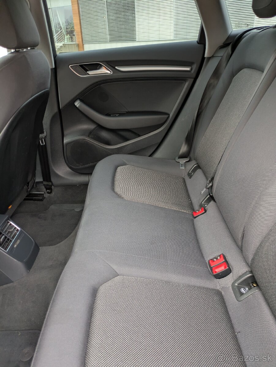 Audi A3 SPORTBACK 2017 - 10