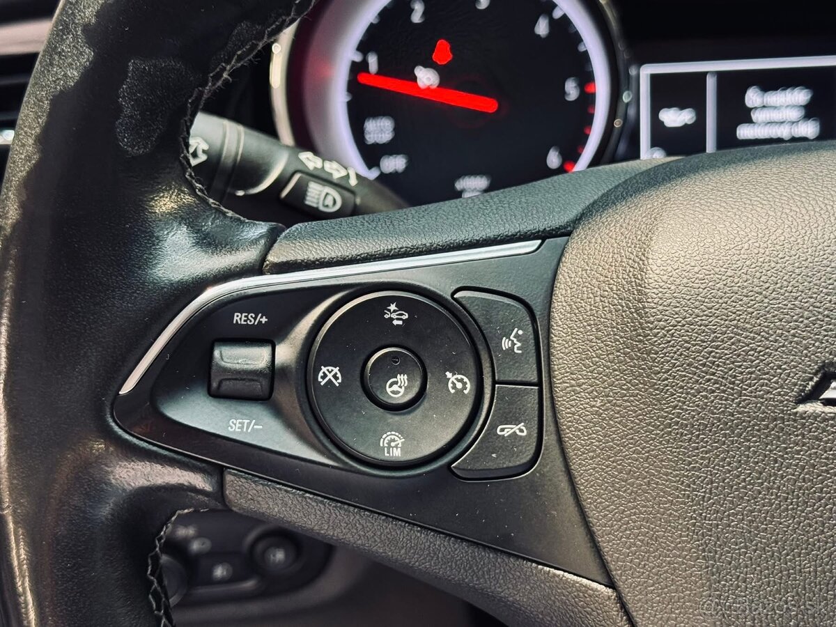 Opel Insignia 1.6 CDTI 136k S&S Innovation - 10