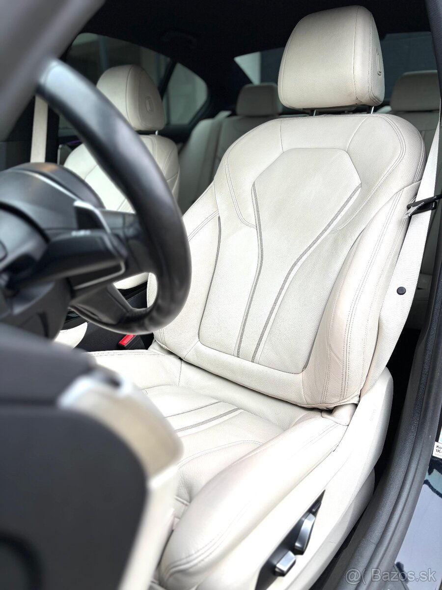 BMW 540i xDrive M Sport G30 - 10