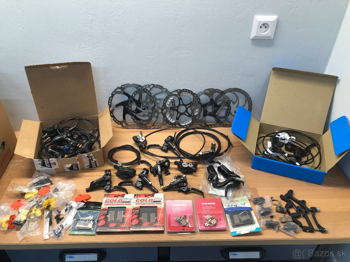 Rôzne komponenty - 10