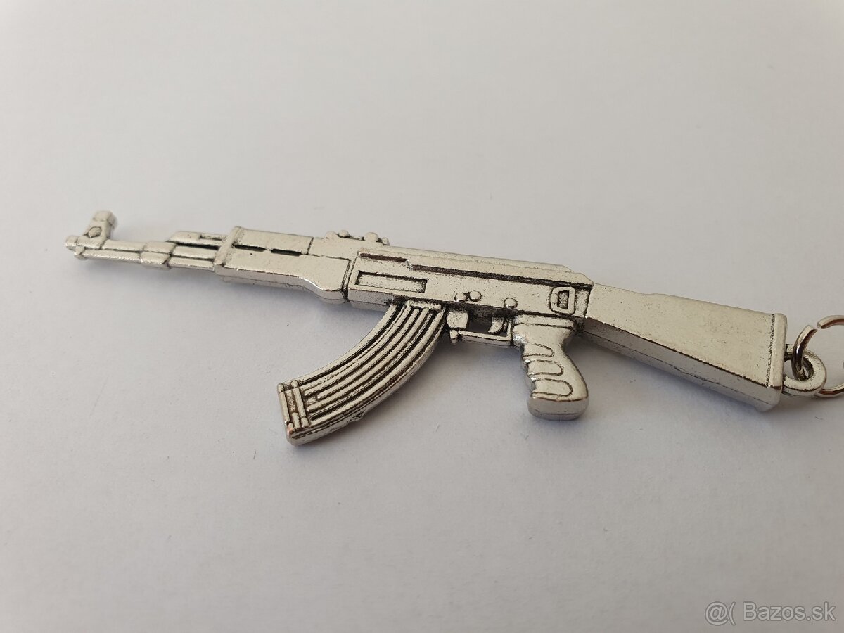Kľúčenky v tvare strelnej zbrane 1 - 10