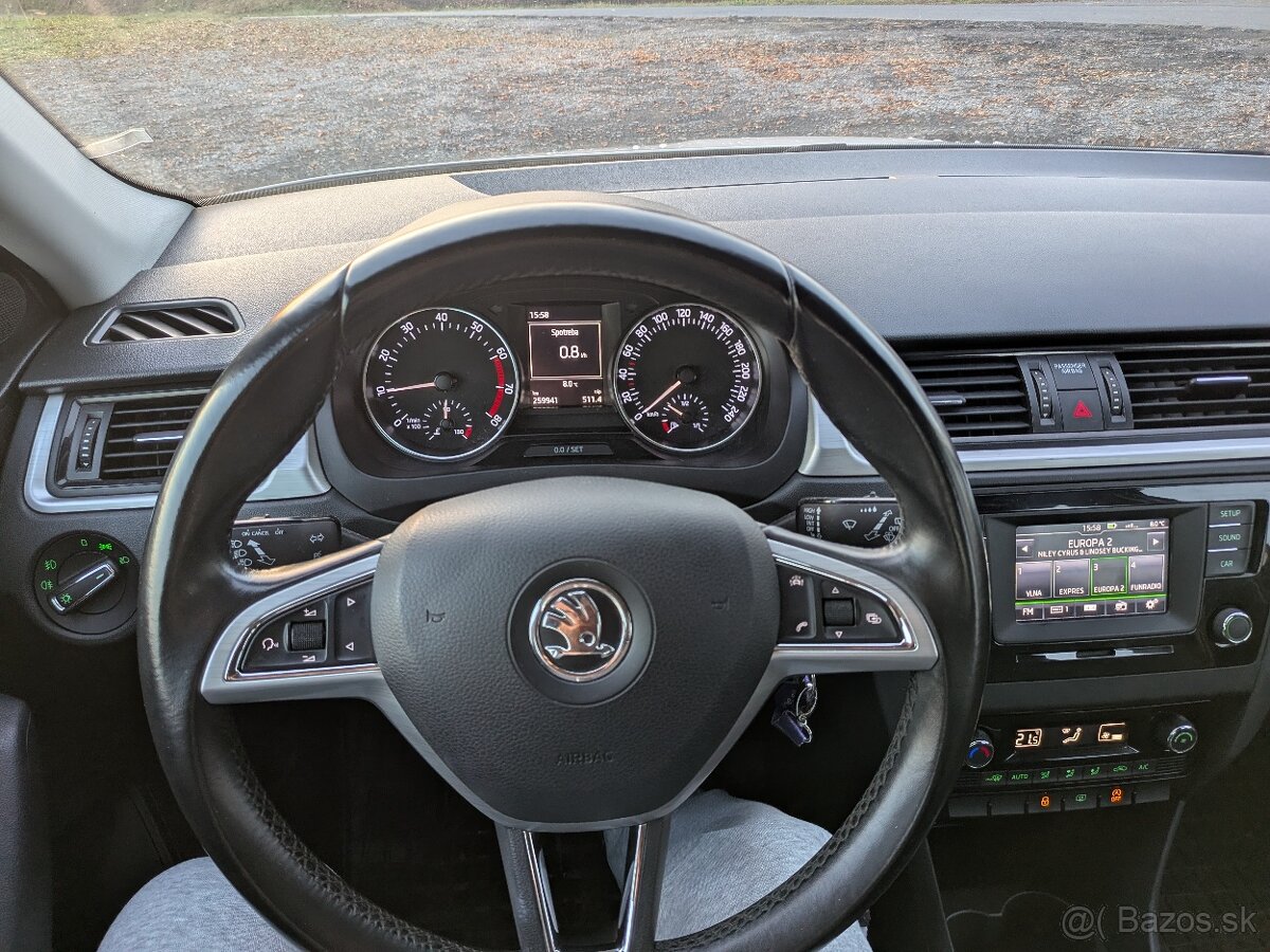 Škoda Rapid Spaceback SB 2016 - 1.2 TSI 81kw 110k - 10