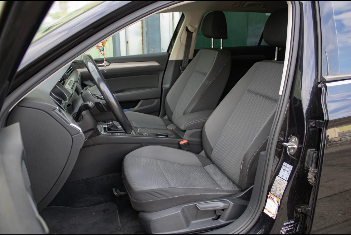 Volkswagen Passat Variant 2.0 TDI DSG - 10