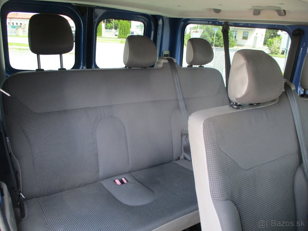 OPEL VIVARO 1,9 CDTI L2H1 2.9T bez koroze 10/2010 - 10