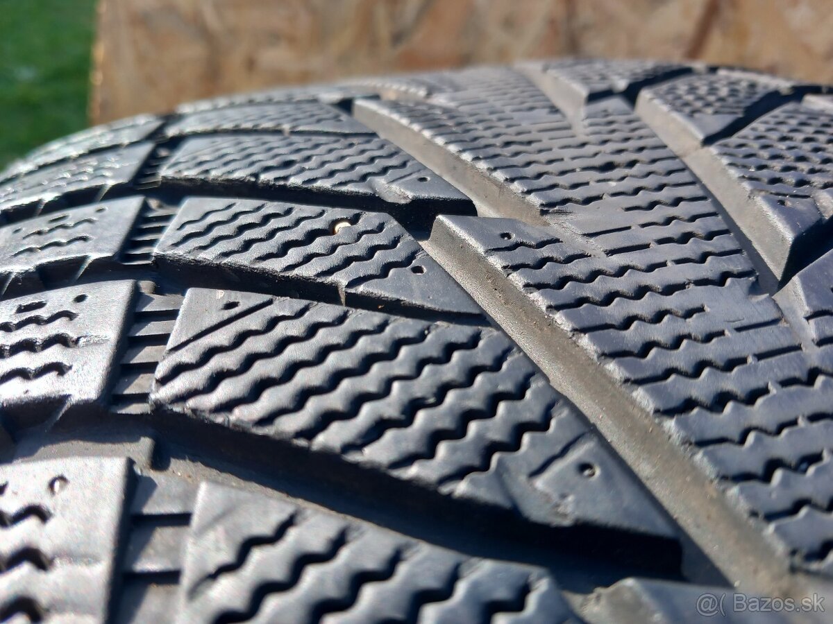 245/45 r18 zimne pneumatiky hankook - 10