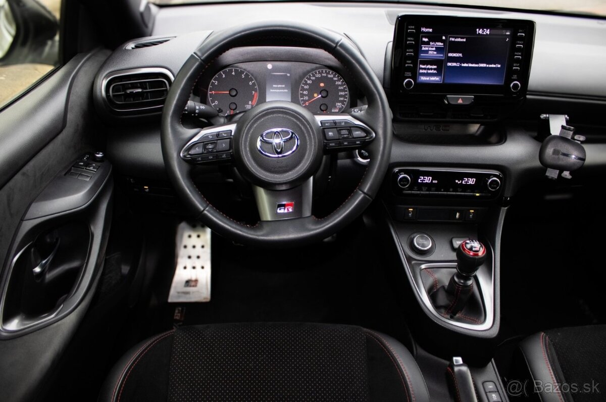 Toyota Yaris GR, servispováno, 100% stav, - 10