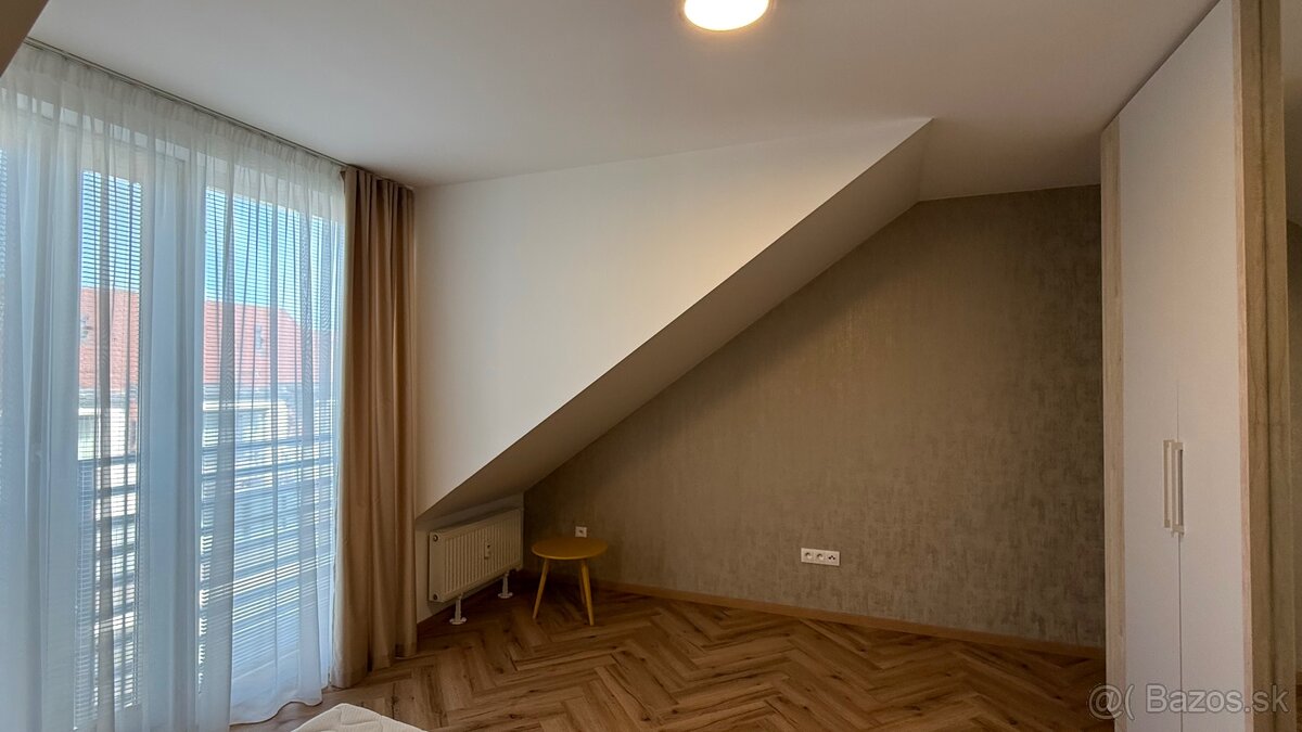 2-izbový byt s výhľadom na mesto, Medená ulica. - 10