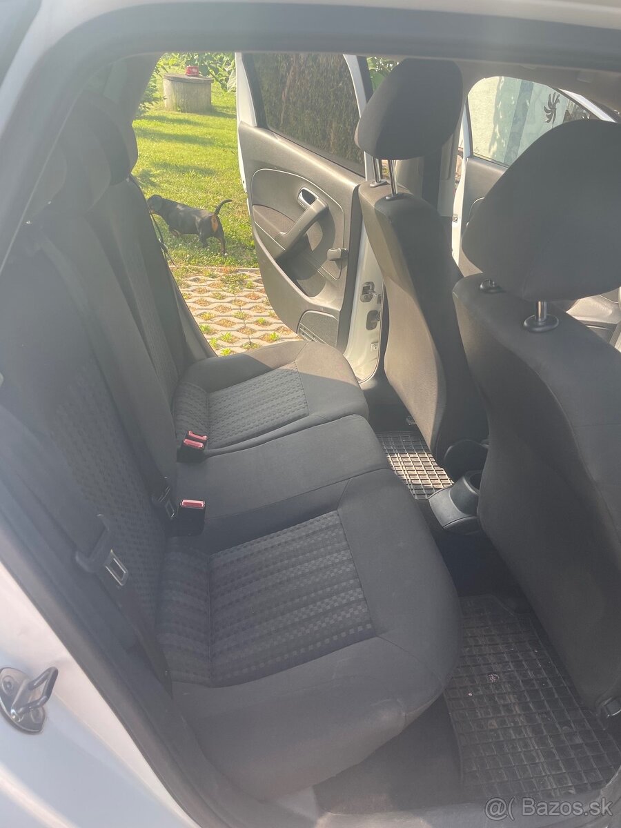 VW POLO 1.0 benzín 44kw - 10