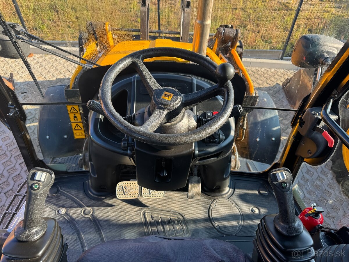 JCB 3CX PLUS 14MFWA - 10