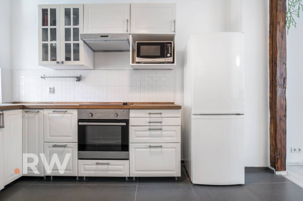 HISTORICKÉ CENTRUM - 1izb. 53,68 m2 - INVESTIČNÝ POTENCIÁL - - 10