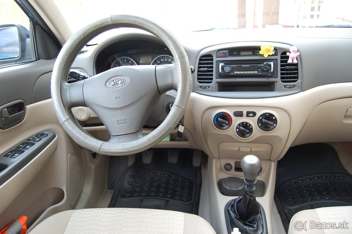 Hyundai Accent 1.4, 2008 - 10