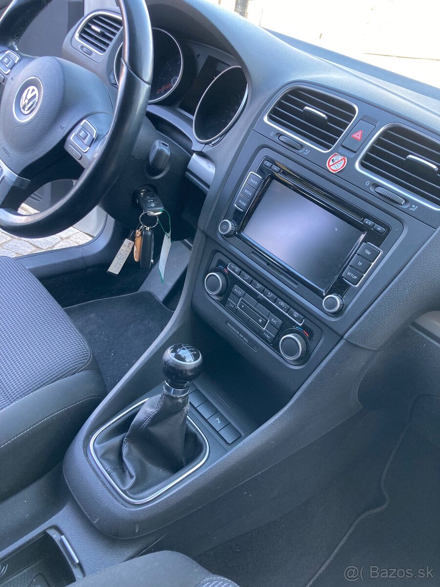 Volkswagen Golf 1.2tsi - 10