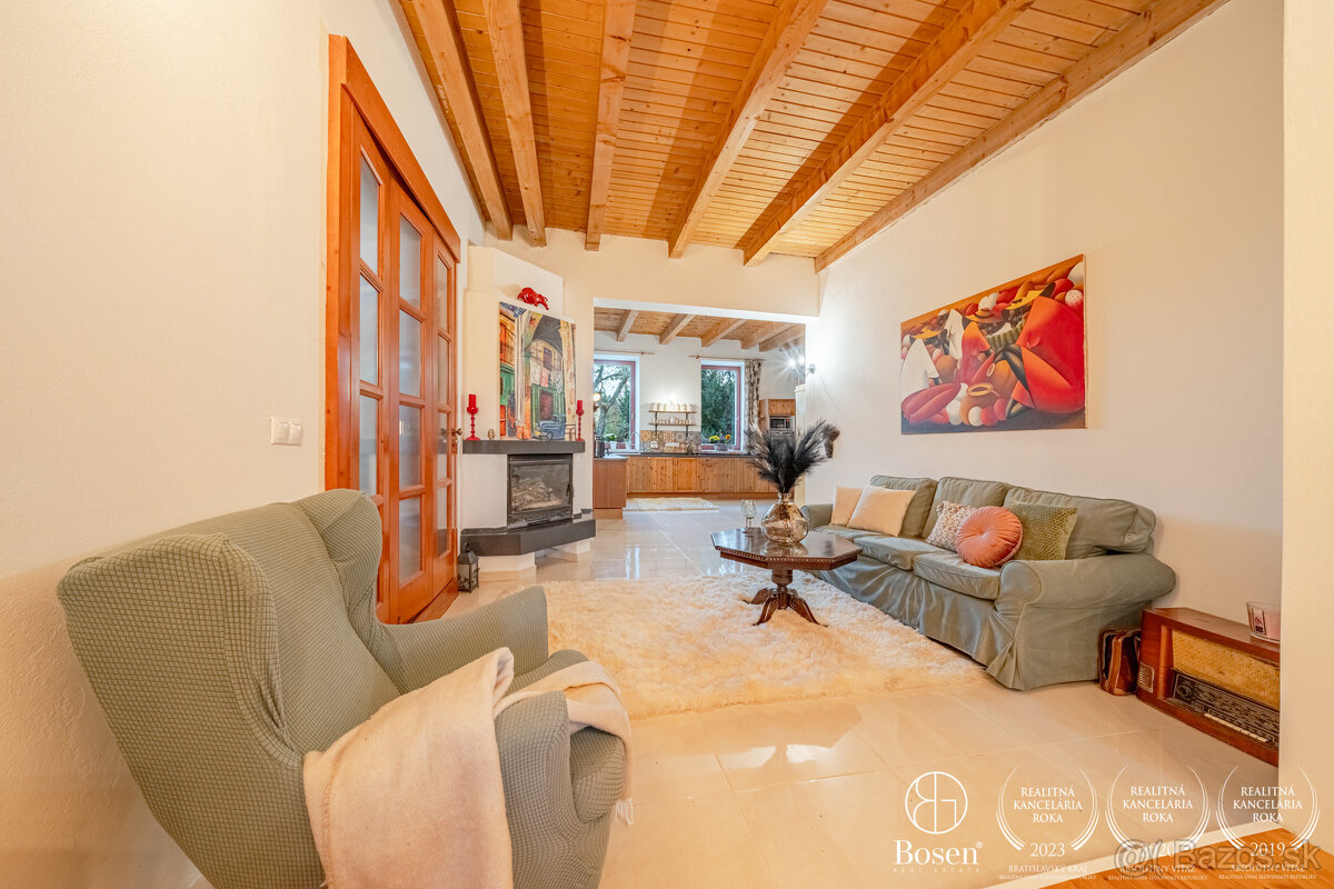 BOSEN | Farmárska usadlosť, RD, stajňa, 30 000 m² pozemok, l - 10