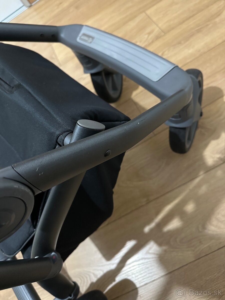 Roan bass next kočík - 10